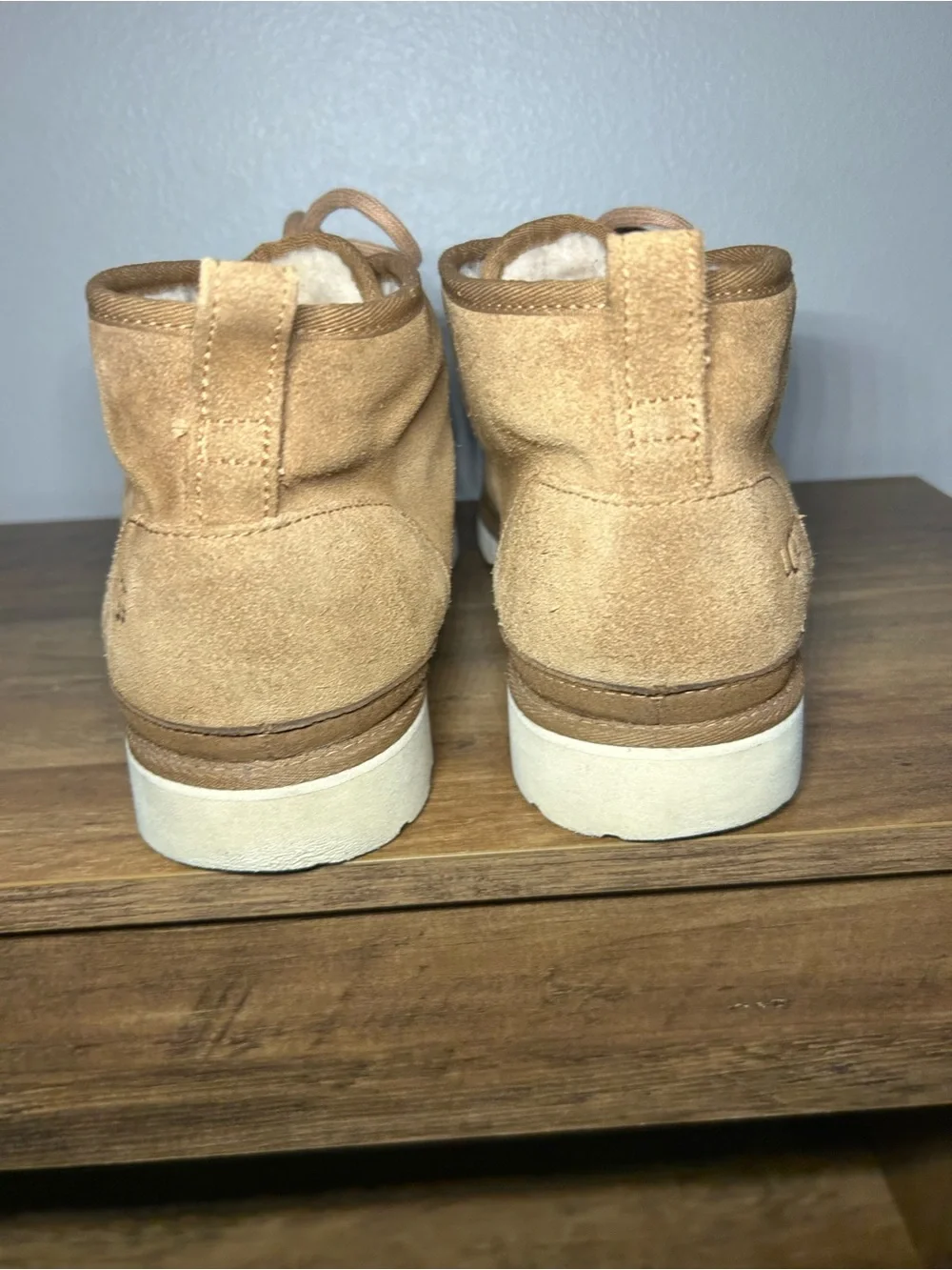 UGG suede chukka